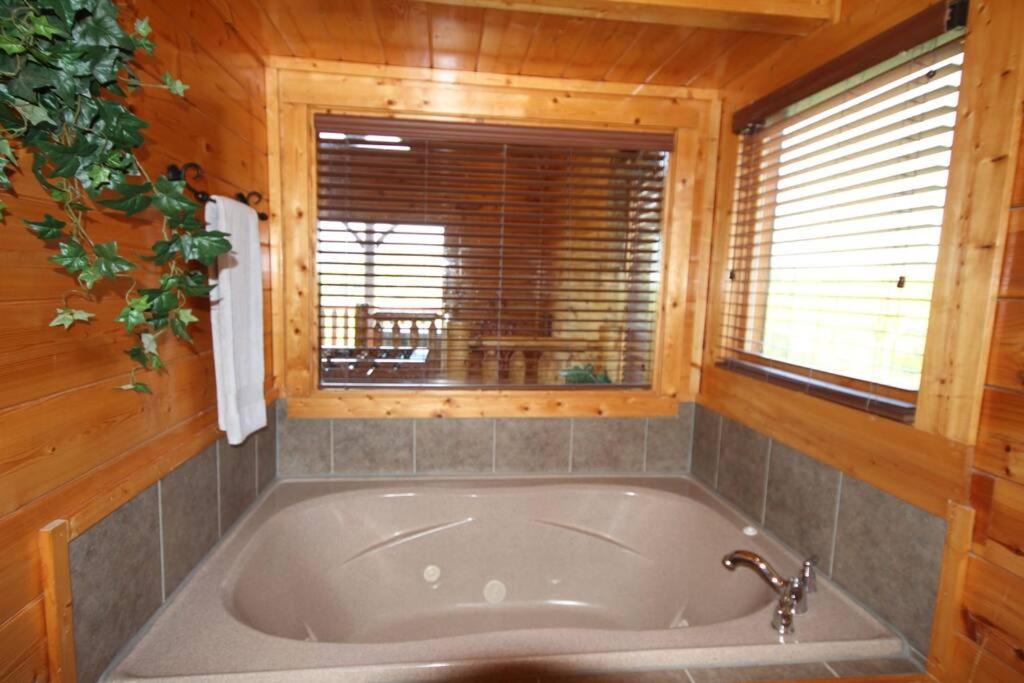 Heavenly Daze A Peachful Retreat Villa Sevierville Eksteriør bilde
